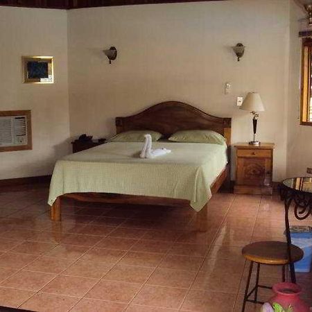 Hotel Villa Acacia 플라야 에르모사 외부 사진